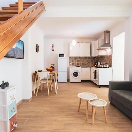 Apartment Houses 17 Charming In Peniche